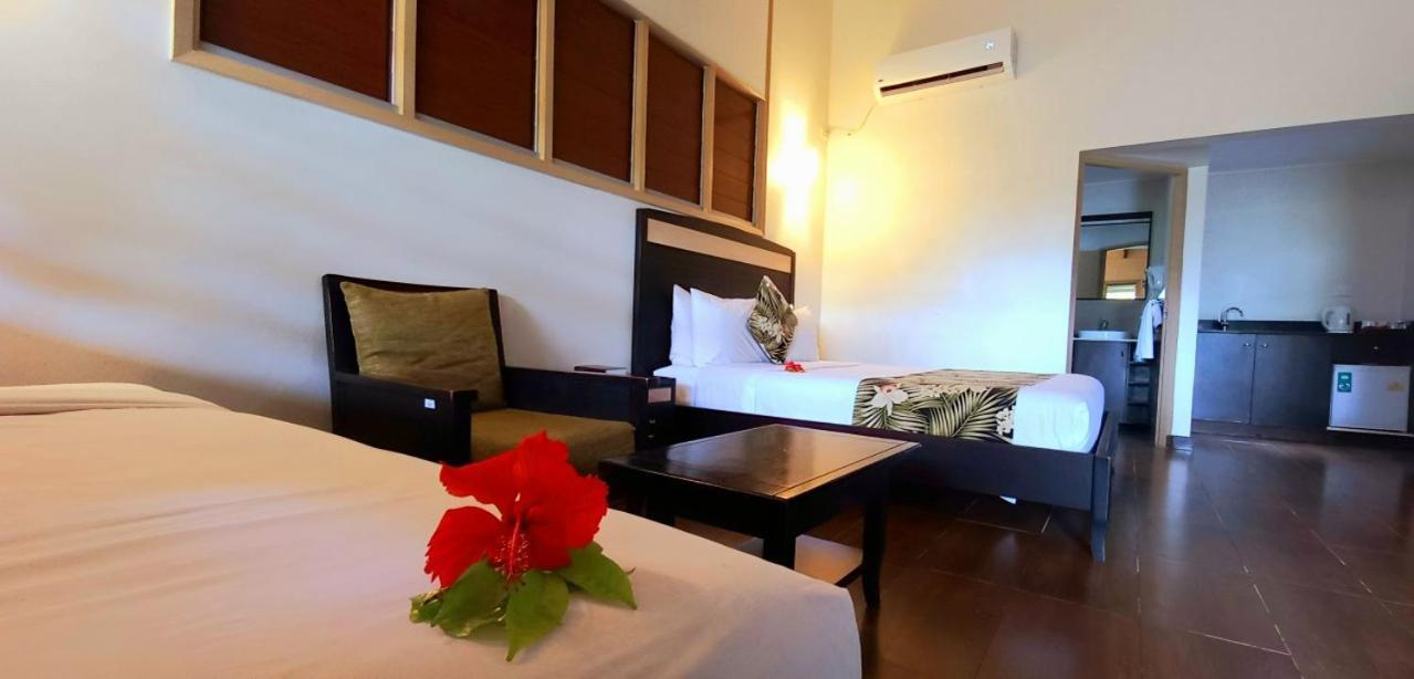 Tokatoka Resort Hotel Nadi Buitenkant foto