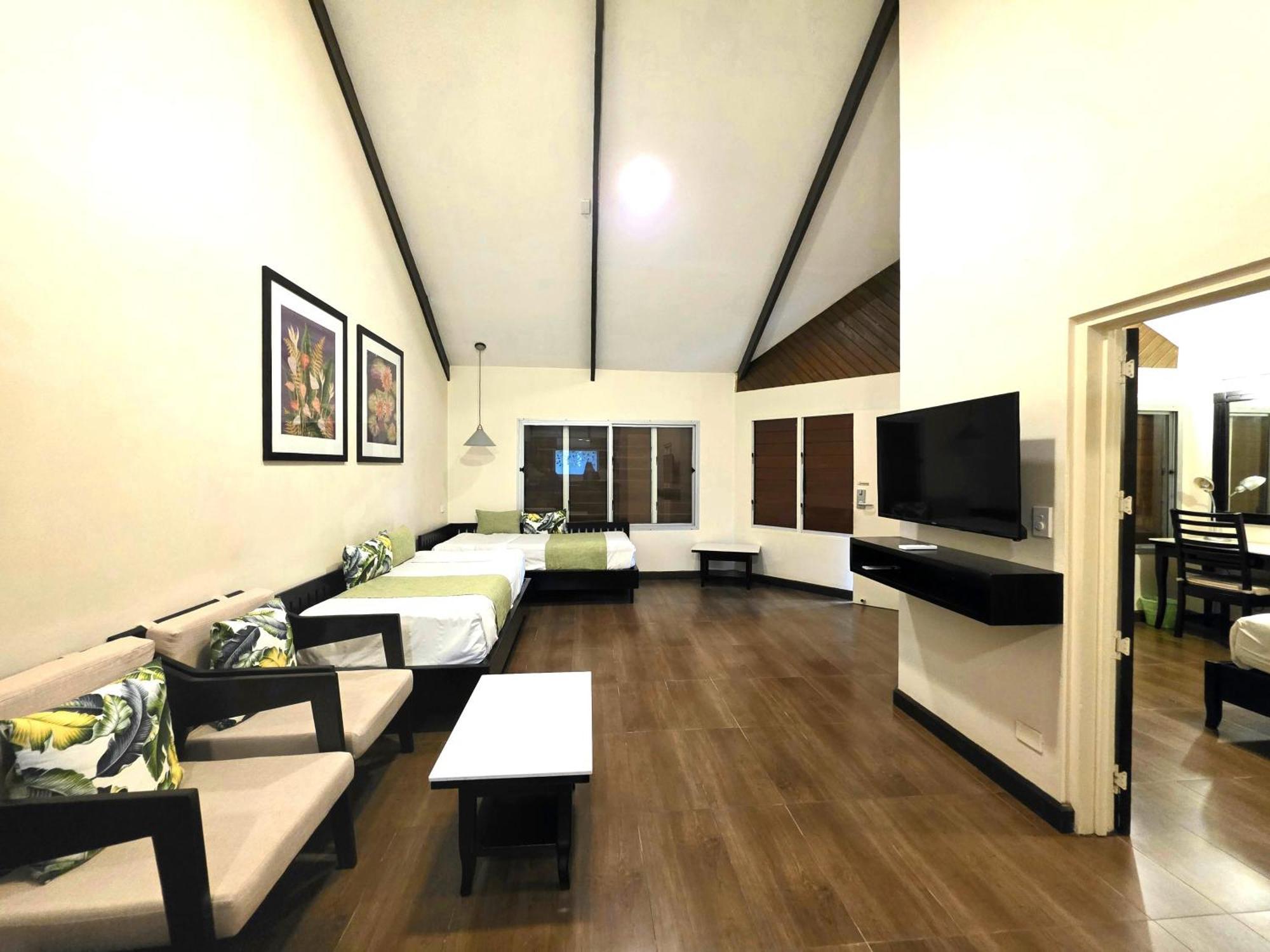 Tokatoka Resort Hotel Nadi Buitenkant foto