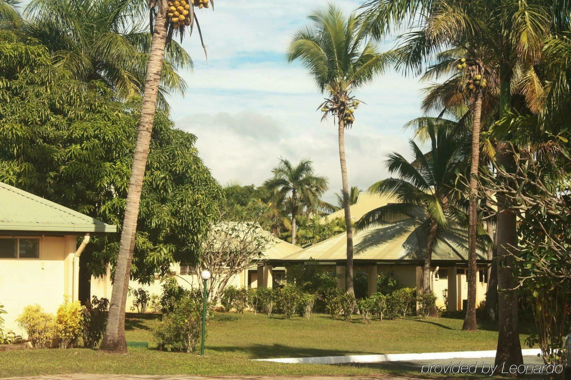 Tokatoka Resort Hotel Nadi Buitenkant foto