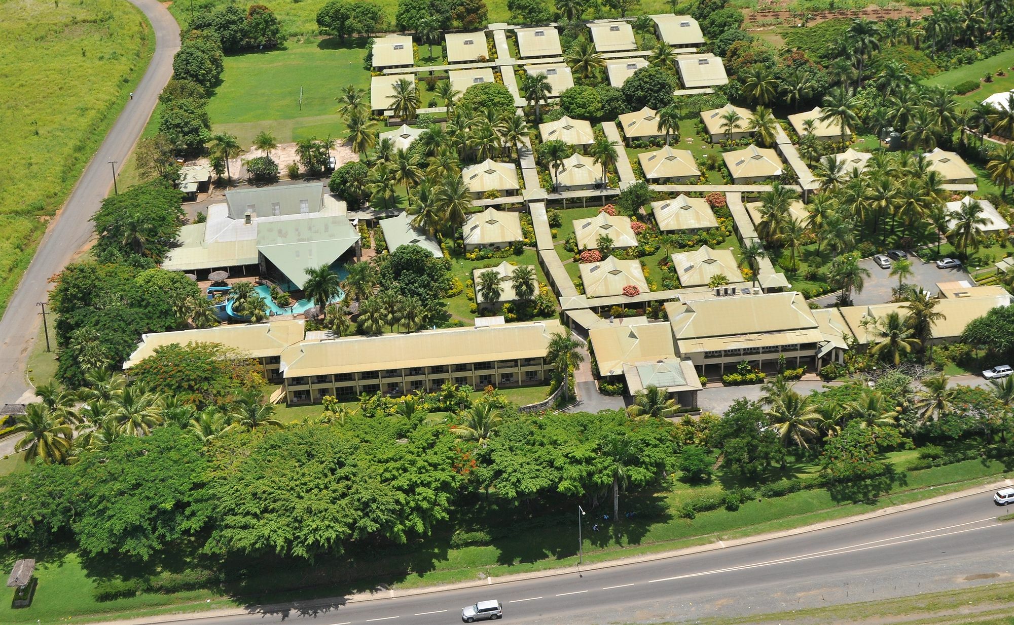 Tokatoka Resort Hotel Nadi Buitenkant foto